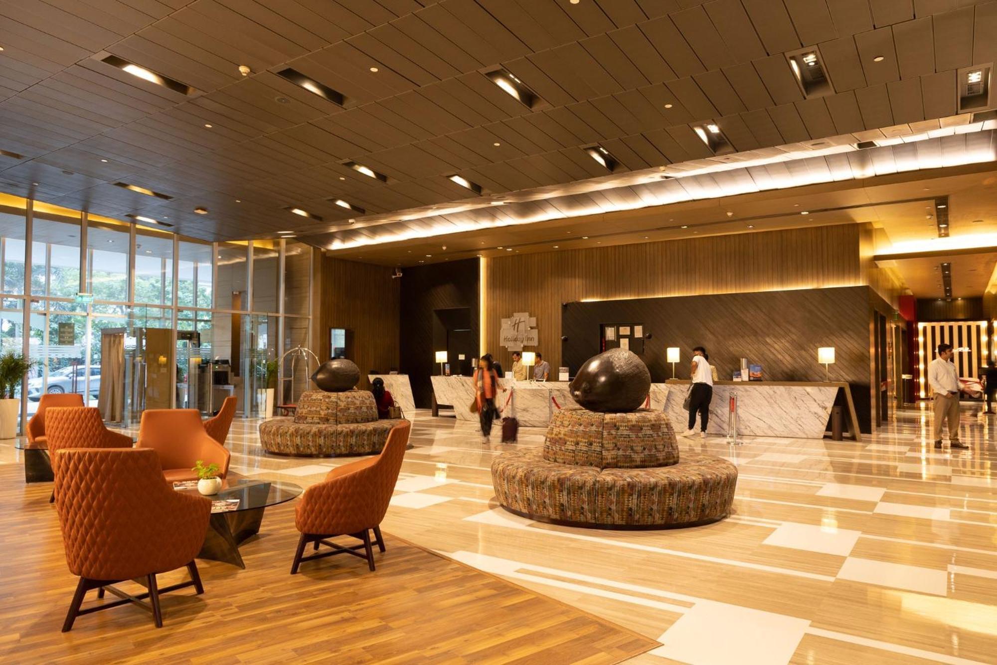 Holiday Inn New Delhi Aerocity By Ihg Exteriér fotografie Lobby