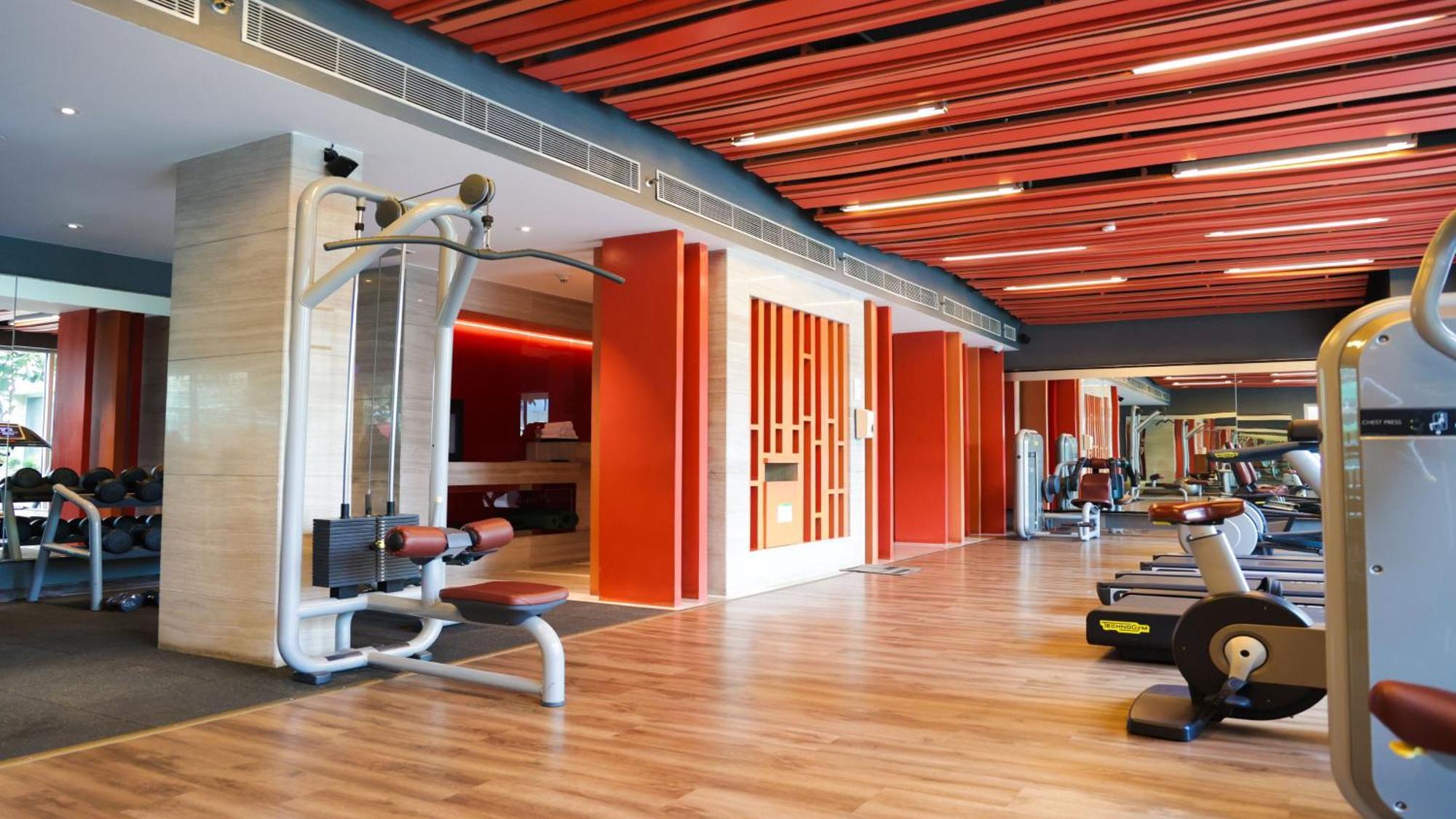 Holiday Inn New Delhi Aerocity By Ihg Exteriér fotografie The gym at the hotel