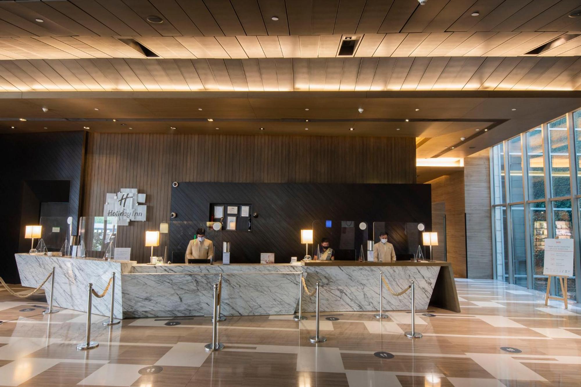 Holiday Inn New Delhi Aerocity By Ihg Exteriér fotografie The lobby of the hotel